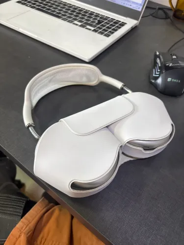 Airpods max