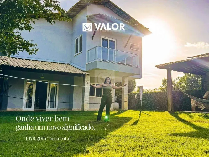 Casa de Alto Padrão à Venda no Condomínio Morada do Rio