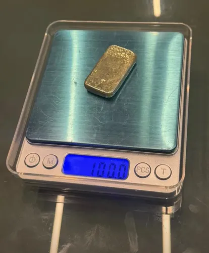 Barrinha maciça 100g ouro18k