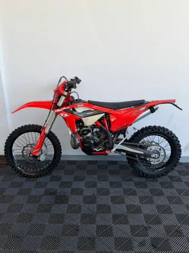 Beta 300 2T 2023 