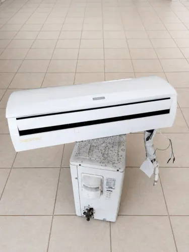 BARBADA AR frio e quente 1800btu