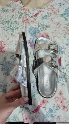 Sandália Papete Prata Croco Flatform Fivelas - Arezzo