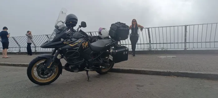 Vstrom 1000XT, impecável