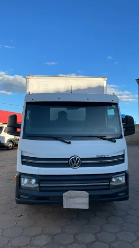 VENDE-SE VOLKSWAGEN EXPRESS DRC 4X2