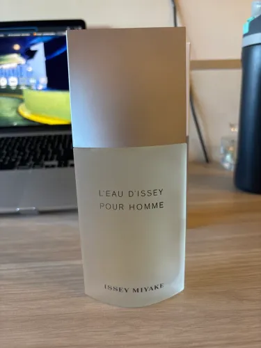 Perfume Issey Miyake L Eau D Issey Pour Homme Novo