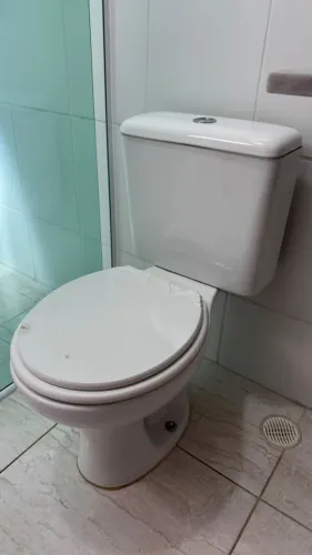 Vaso Sanitário com Caixa Acoplada - CELITE