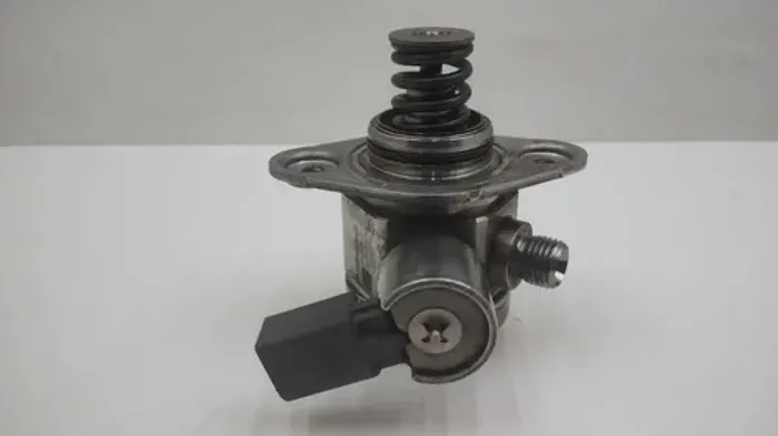 Bomba Alta Pressão Bmw 750 4.4 V8 2010 2013 0261520143