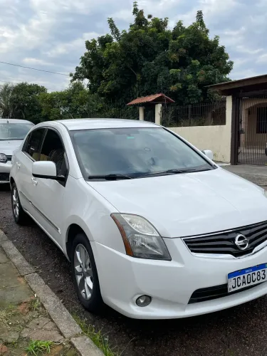 Nissan Sentra S 2.0/ 2.0 Flex Fuel 16V Aut. 2013