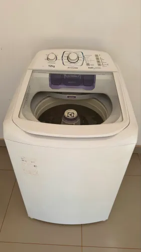 MÁQUINA DE LAVAR ELECTROLUX 12Kg