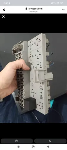 CAIXA DE FUSÍVEL CORSA 97