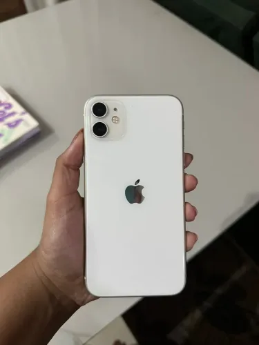 iPhone 11 64gb Branco
