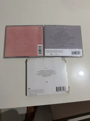 CDS Ariana Grande