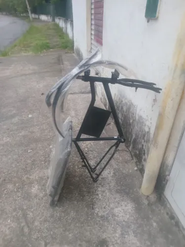 Vendo quadro de bicicleta de carga completo 