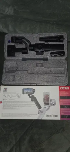 Zhiyun Smooth 4 Gimbal para Celular ? Profissional