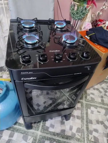 Fogão Esmaltec 4 bocas Cooktop.