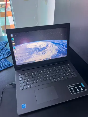 Notebook Lenovo 