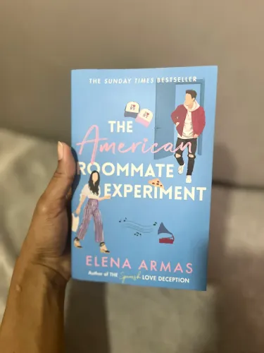 The American roommate experiment (nunca lido)
