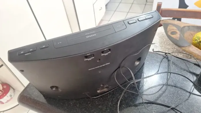 Rádio relógio com docking station Philips