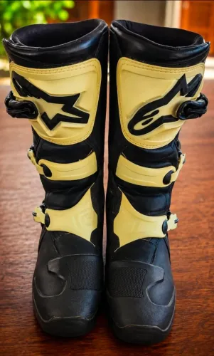 bota alpinestars tech 3