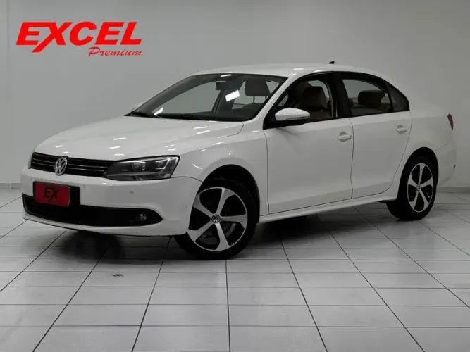Volkswagen Jetta Comfortline 2.0 T.flex 8V 4P Tipt. 2013