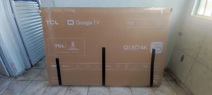 TV 75 polegadas nova apenas 5 meses de uso valor 5.500 Whats *