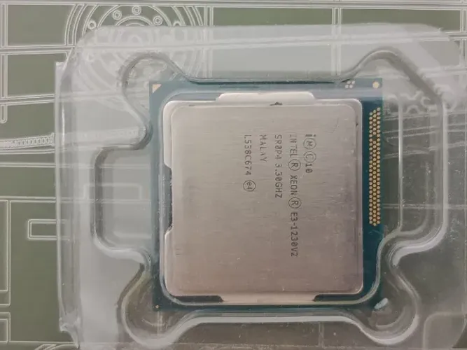 Processador E3 1230 V2