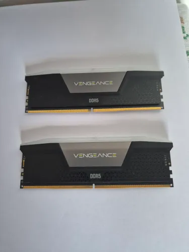 Memória Corsair Vengeance Rgb 32gb 2x16gb Ddr5 6000mhz