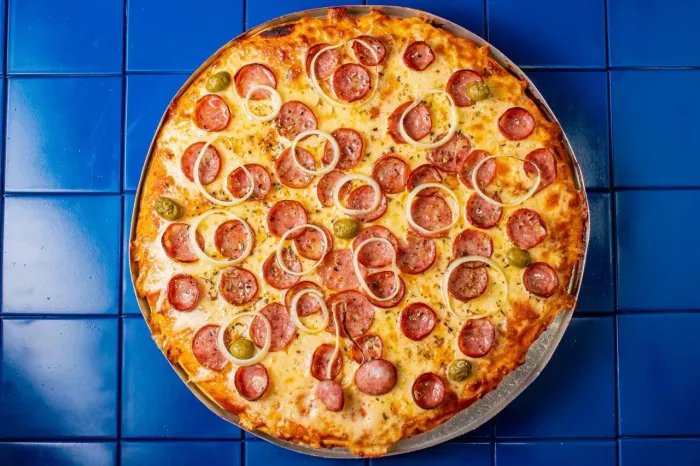 Forneço massa de pizza pronta 