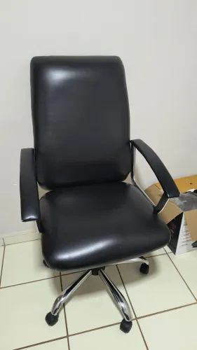 CADEIRA ESCRITÓRIO PRESIDENTE 