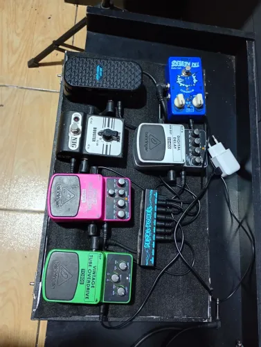 Pedais guitarra