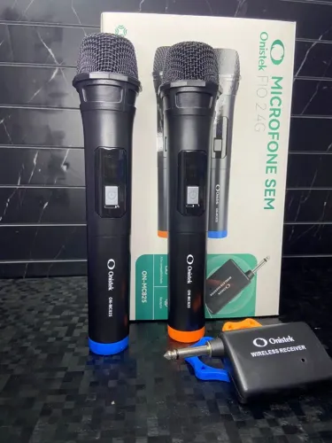 MICROFONE SEM FIO DUPLO ONISTEK COM RECEPTOR ON-MC825