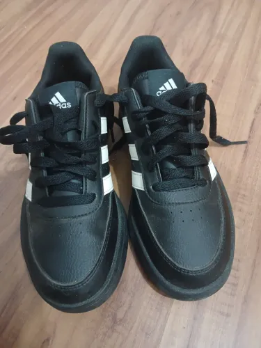Tenis Adidas Breaknet 35 NOVO