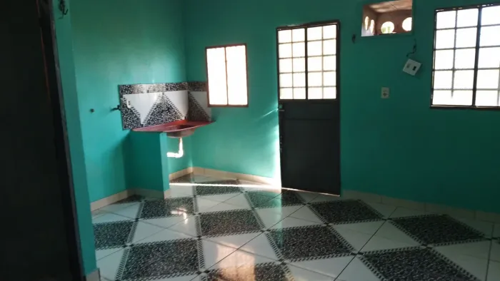 ALUGUEL DE UM QURTO COM BANHEIRO DENTRO, PIA DE COZINHA INSTALAÇÃO PRA MÁQUINA DE LAVAR RO