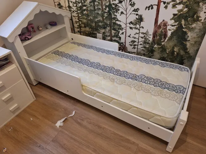 Cama infantil menina