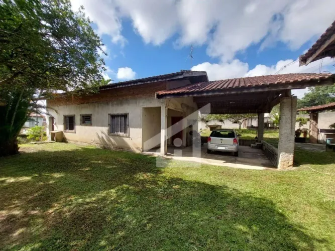 Chácara com 3 dormitórios à venda, 2387 m² por R$ 900.000,00 - Bairro dos Guedes - Trememb