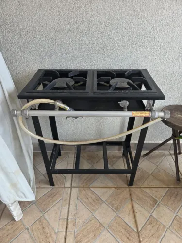 Fogão Industrial Baixa Pressão 2 Bocas Simples Grelhas 30x30 Perfil 5 - Metalmaq