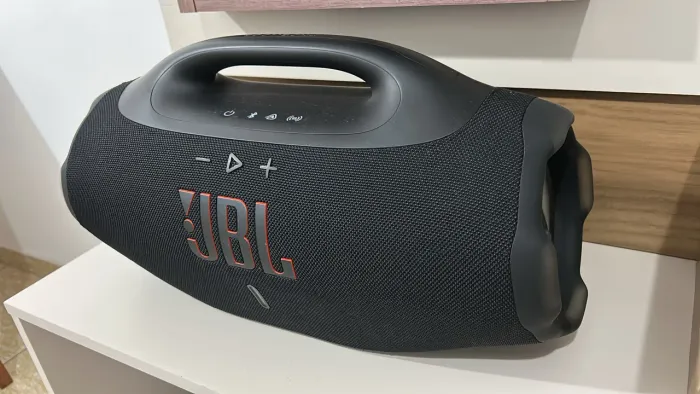 Boombox 4 - Impecável 