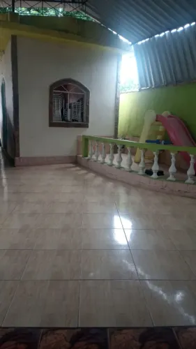 Vendo 2 galpões com área de lazer 