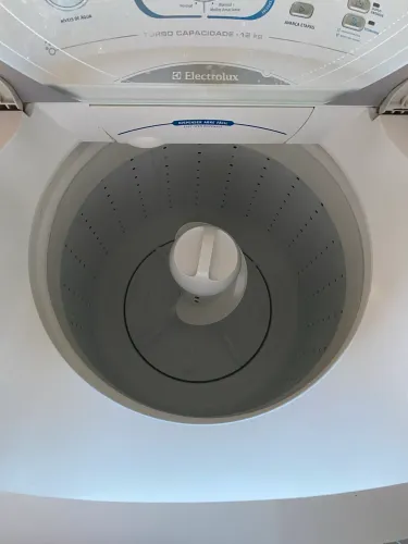 Maquina de lavar Electrolux 12kg