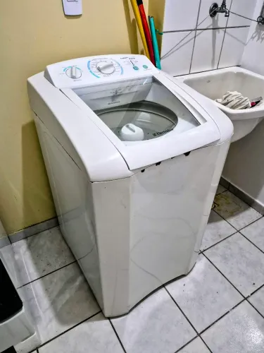Máquina de lavar Electrolux Turbo Economia 9 Kg