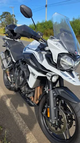 Tiger 1200 alpine edition SE 39 mil kms 