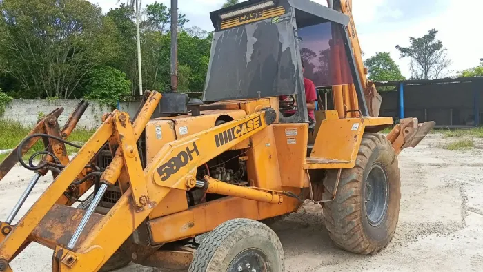 RETO ESCAVADEIRA CASE H