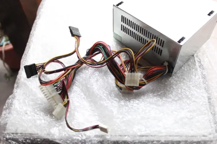 Fonte ATX STI Toshiba 250w