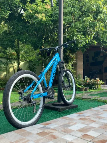 Gios FRX 2019 azul bebê 