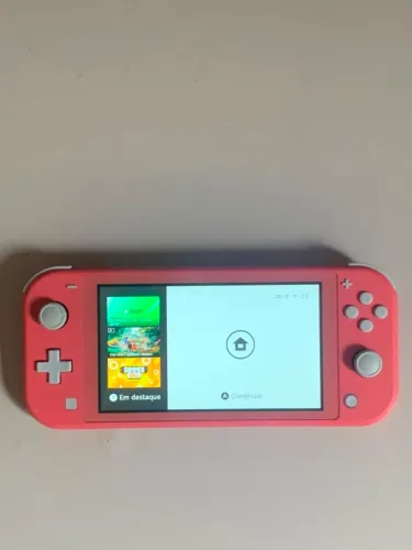 console Nintendo switch 32gb funcionando perfeitamente não possui cartao de memória! 