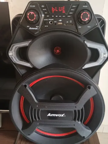 CAIXA DE SOM AMVOX 550W rms