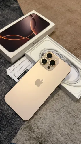 iPhone 16 Pro Max 512gb Desert na caixa ( aceito seu celular como troca)