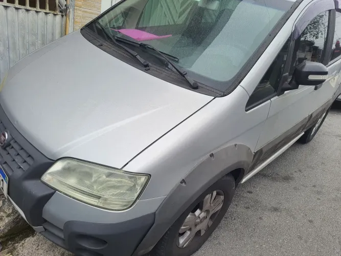 Fiat Idea ELX 1.8 MPI Flex 8V 5P 2010