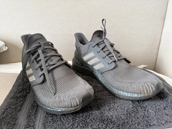 Tênis ultraboost 19