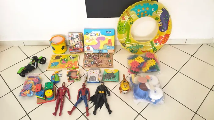 Kit brinquedos Bebê